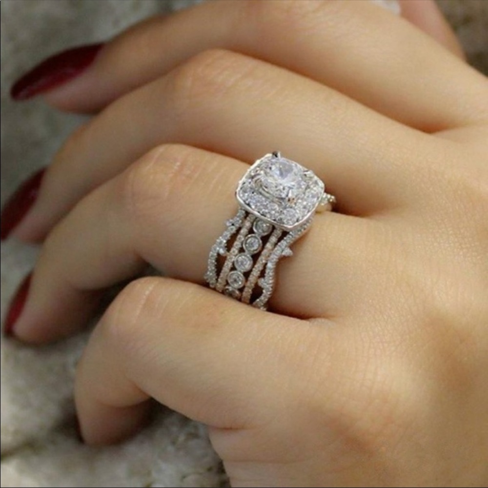 New 2 Tone 14K and .925 Princess cut stone ring - Picture 5 of 8